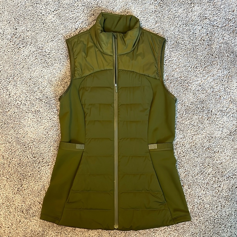 Lululemon down vest